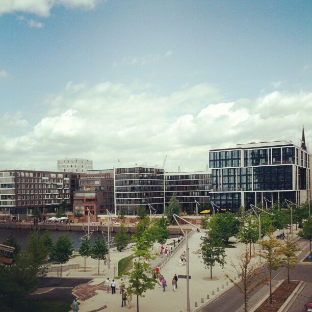 Aus Instagram imporiert