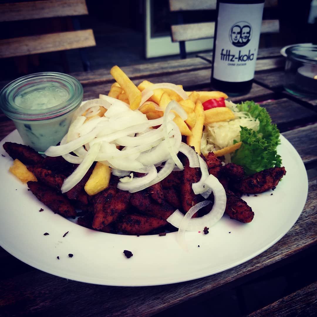 Aus Instagram imporiert